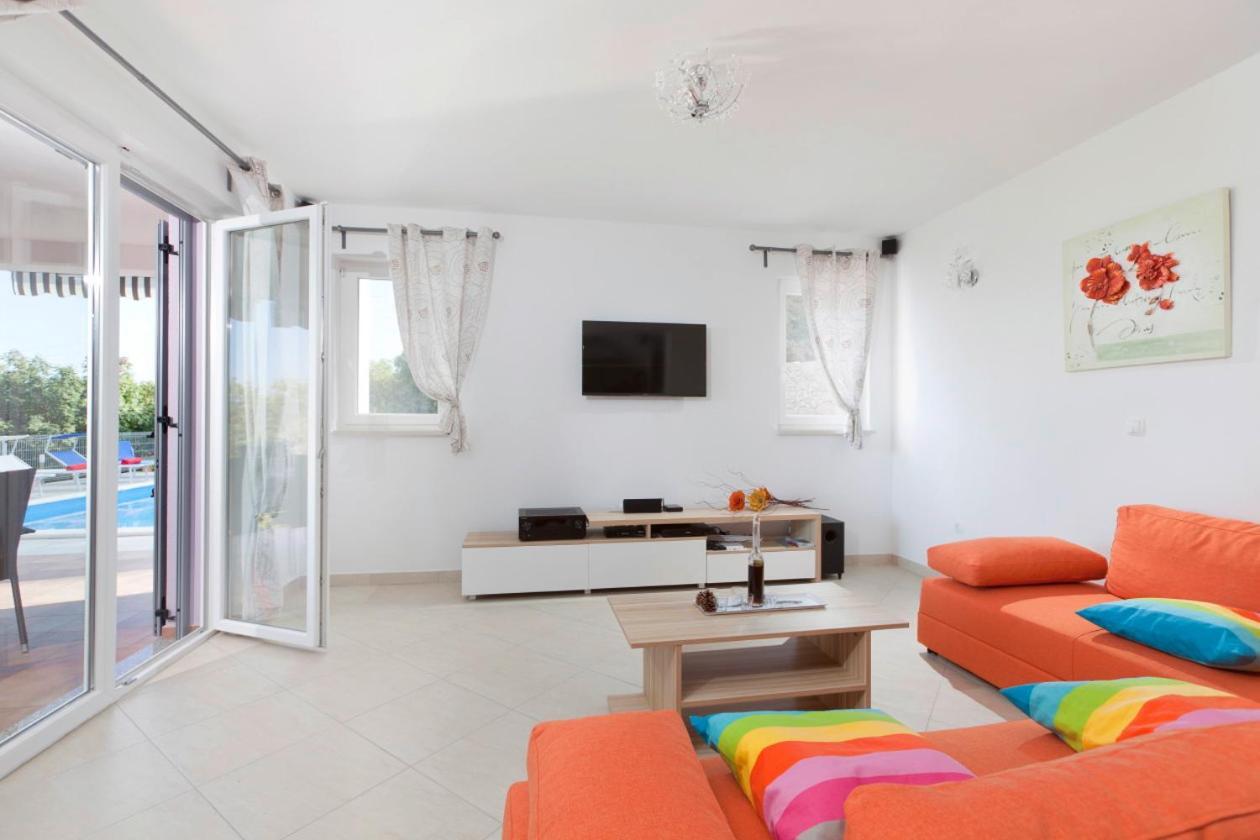Villa Mirta in Crni  Labin  Esterno foto